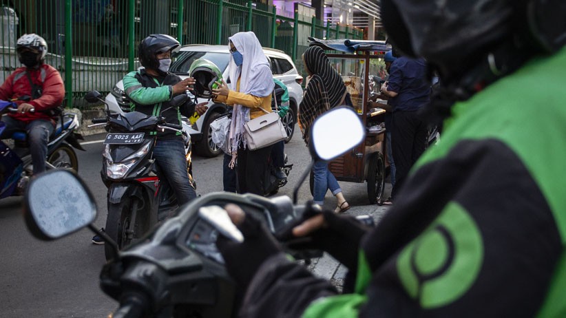 Ojek Online Kembali Angkut Penumpang - Bagian 2