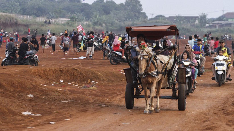 Lahan Kosong Jadi Lokasi Hiburan Alternatif Warga Depok - Bagian 2