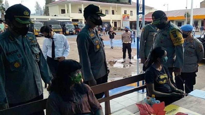 Tinjau Pelayanan di Polres Karo, Kapolda Sumut Ingatkan soal Protokol Kesehatan