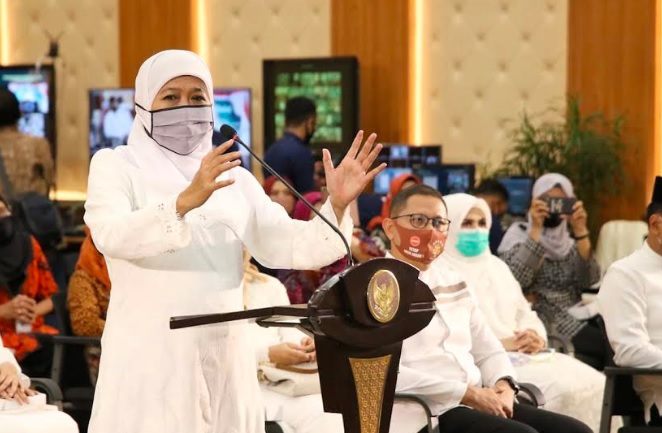 Tak Ada PSBB di Surabaya Raya, Khofifah: Jangan Berlonggar-Longgar Ria