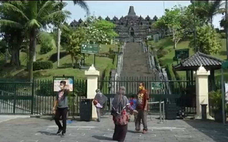 Wisatawan Padati Jalur Ungaran dan Magelang