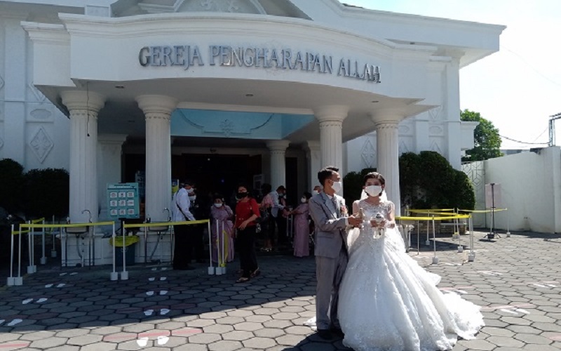 Perdana, Begini Pemberkatan Nikah di Gereja PAI Solo sesuai Protokol Kesehatan