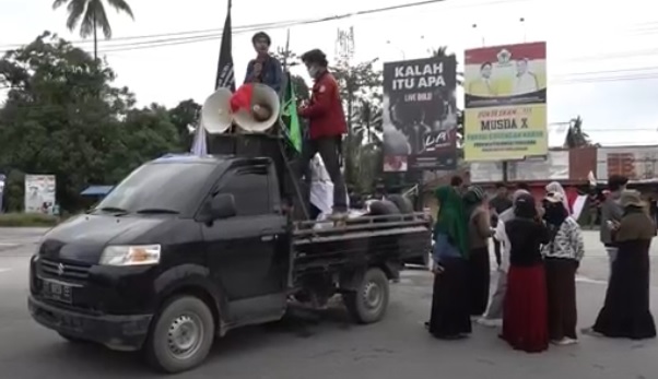 Imigrasi Kendari Ancam Deportasi TKA China yang Melanggar Aturan