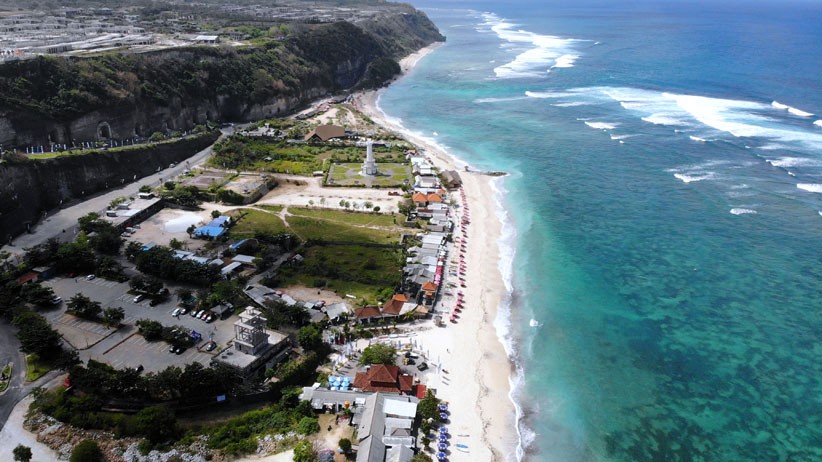 Melihat dari Udara Keindahan Pantai Pandawa Bali - Bagian 1