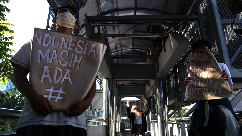 Pandemi Covid-19, Seniman Surabaya  Aksi Teatrikal di JPO - Bagian 1
