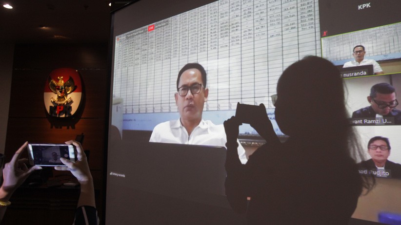 Terbukti Korupsi Alat Kesehatan, Tubagus Chaeri Wardana Divonis 4 Tahun Penjara - Bagian 2