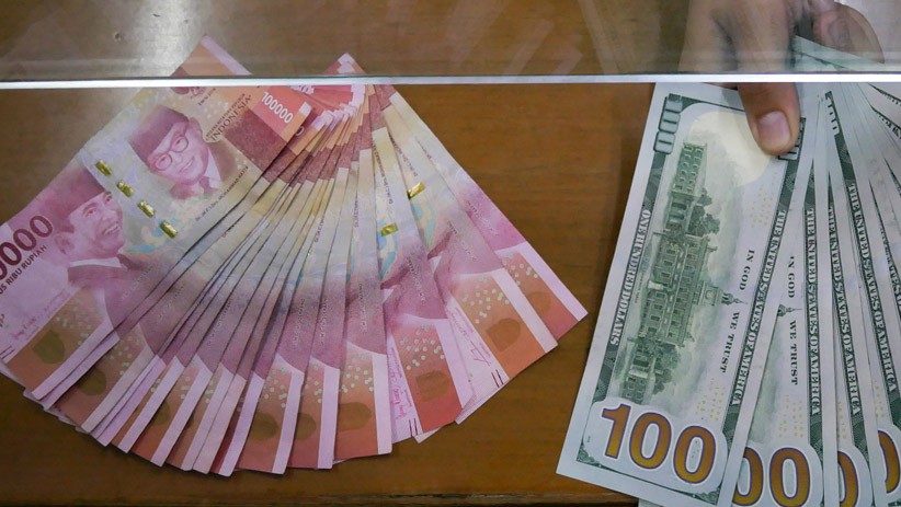 Rupiah Ditutup Menguat ke Level Rp14.650 per Dolar AS - Bagian 1