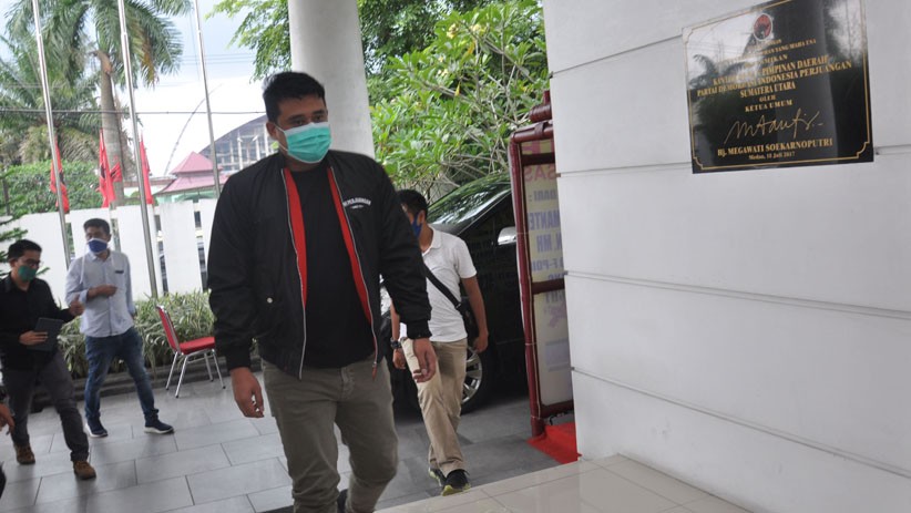 Menantu Jokowi Ditunjuk PDIP sebagai Calon Wali Kota Medan - Bagian 1