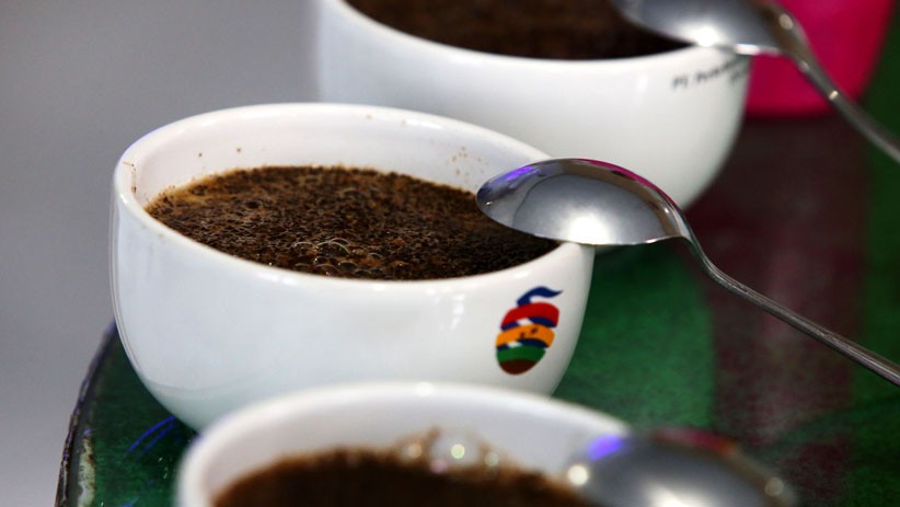 Melihat Proses Uji Cita Rasa Kopi Arabika Kalisat Jampit - Bagian 5