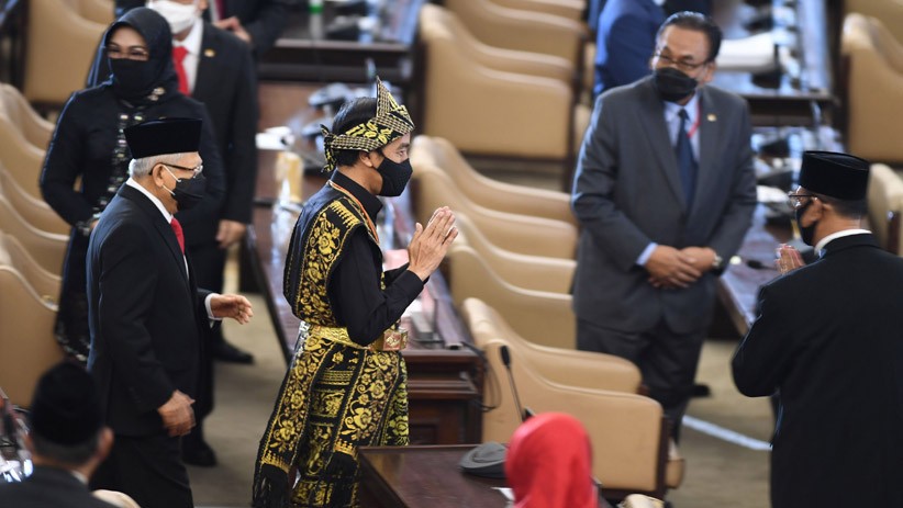 Foto-Foto Presiden Jokowi Berbaju Adat NTT saat Sidang Tahunan MPR - Bagian 4