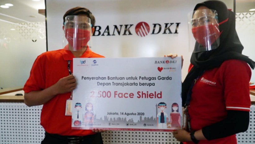 Bank DKI Berikan 2.500 Face Shield kepada Petugas Transjakarta - Bagian 2