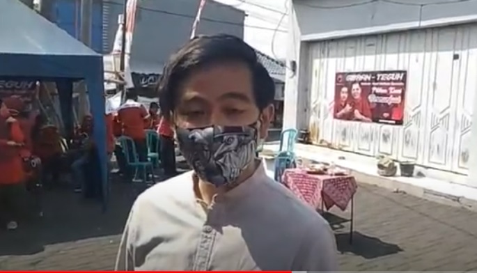 Reaksi Gibran soal Bajo yang Dicibir Jadi Pasangan Boneka di Pilwalkot Solo