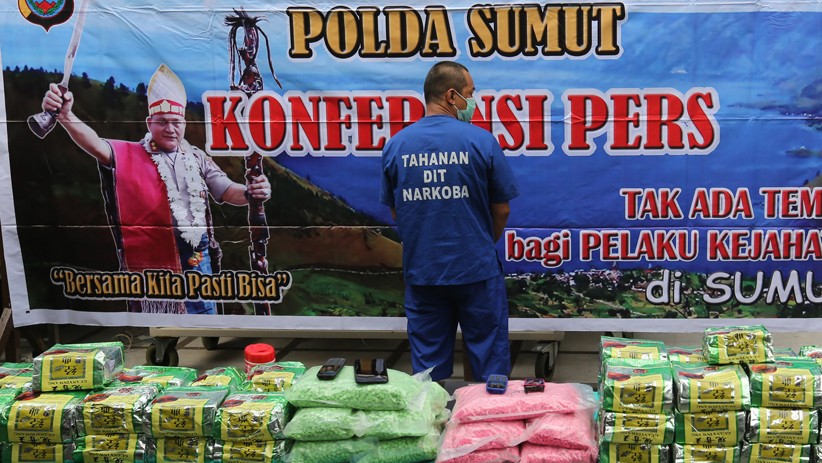 Polda Sumut Gagalkan Penyelundupan 100 Kg Sabu dan 50.000 Pil Ekstasi - Bagian 2