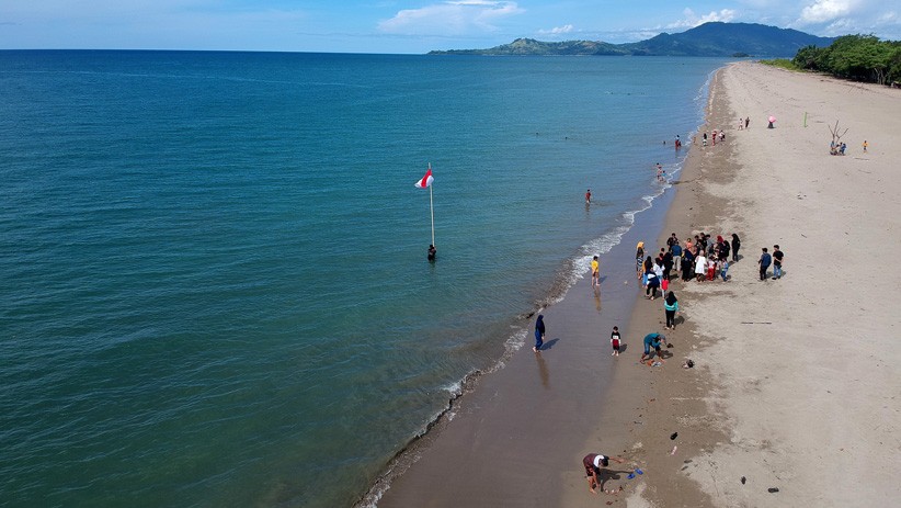 Melihat Keindahan Pantai Minanga, Objek Wisata Baru di Gorontalo - Bagian 1