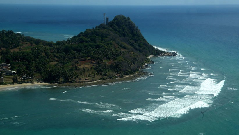 Menikmati Perjalanan lewat Udara Menuju Pulau Bawean - Bagian 1