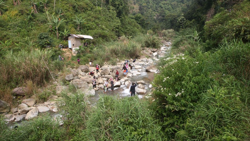 Berpetualang Sambil Menikmati Keindahan Alam Curug Leuwi Hejo Bogor - Bagian 2