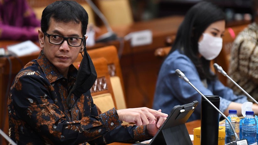 Menparekraf Wishnutama Rapat Kerja bersama DPR Bahas Pemulihan Sektor Pariwisata - Bagian 2