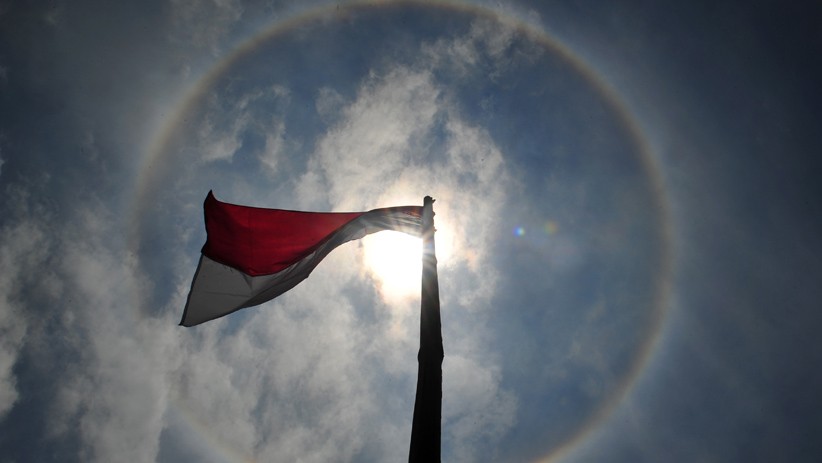 Penampakan Fenomena Halo Matahari di Jambi - Bagian 1