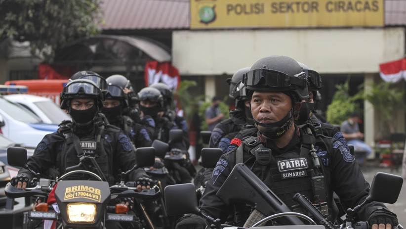 Suasana Polsek Ciracas usai Diserang Orang Tak Dikenal, Dijaga Ketat Brimob - Bagian 1