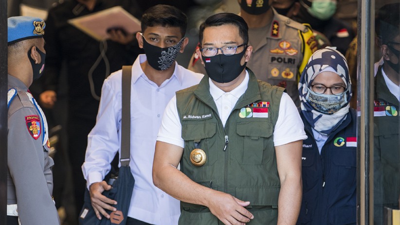 Ridwan Kamil Relawan Pertama yang Disuntik Vaksin Covid-19 - Bagian 3
