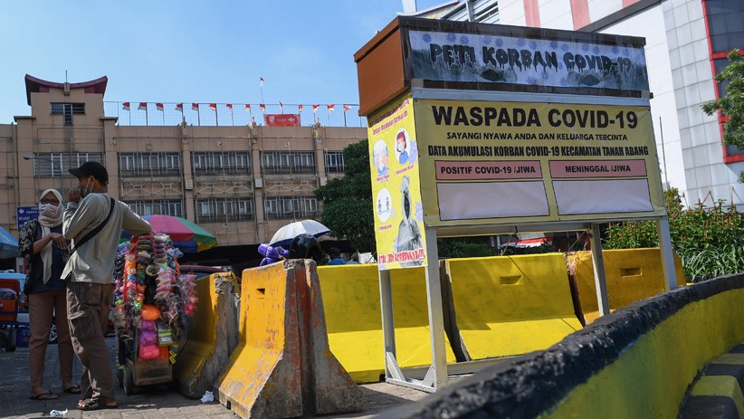 Kasus Covid-19 Tinggi, Pemprov DKI Jakarta Pajang Peti Mati di Tanah Abang - Bagian 4