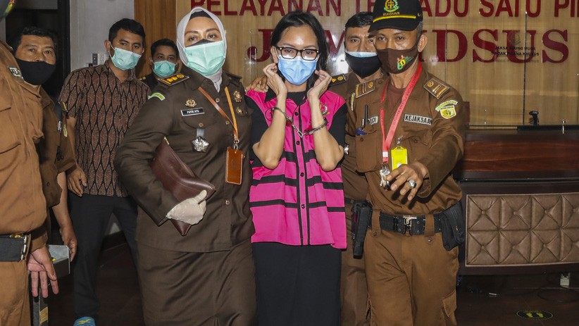 Potret Jaksa Pinangki Pakai Baju Tahanan Kejaksaan Agung - Bagian 1