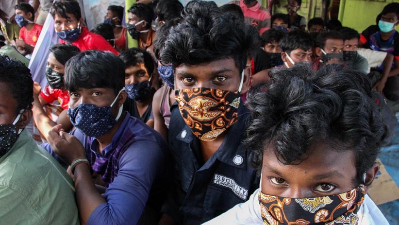 296 Imigran Etnis Rohingya Terdampar di Perairan Aceh - Bagian 2