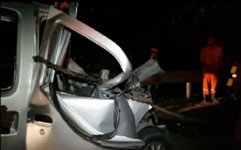 Minibus Tabrak Truk di Tol Purbaleunyi, 3 Orang Tewas