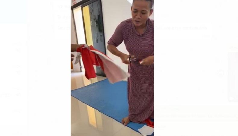 Video Viral Emak-Emak di Sumedang Potong-Potong Bendera Merah Putih