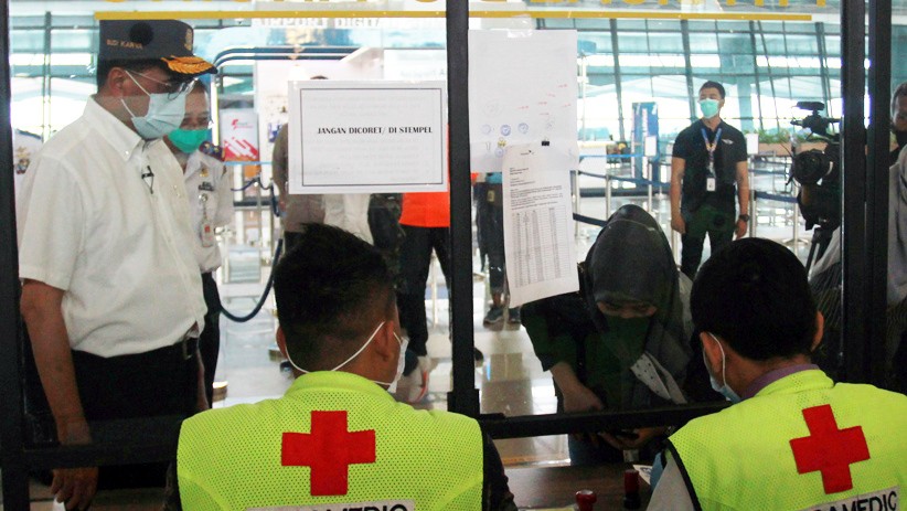 Menhub Sidak Pelaksanaan Protokol Kesehatan di Bandara Soekarno Hatta - Bagian 1