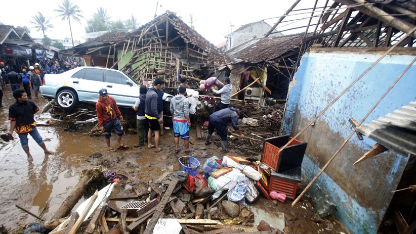 Begini Suasa Kampung Cibuntu Sukabumi setelah Dilanda Banjir Bandang - Bagian 1