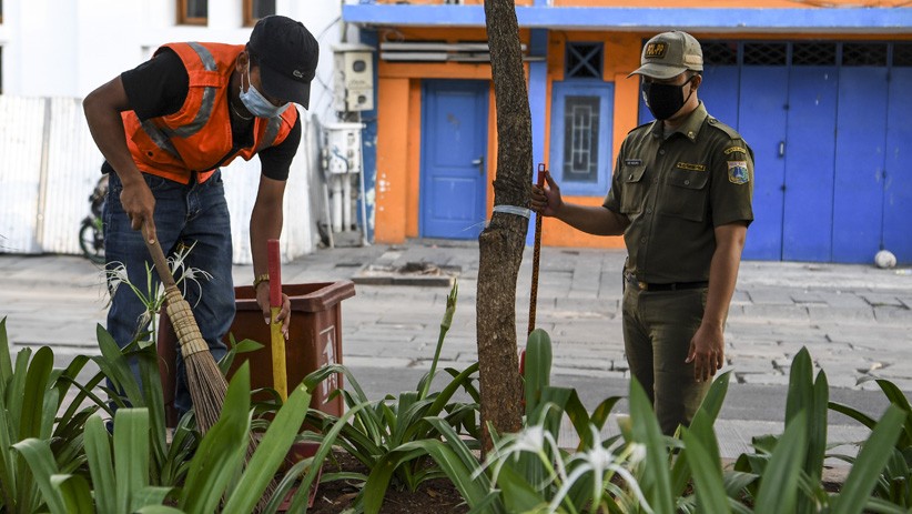 19.361 Warga Kena Sanksi Sosial Selama PSBB Total Jakarta - Bagian 1
