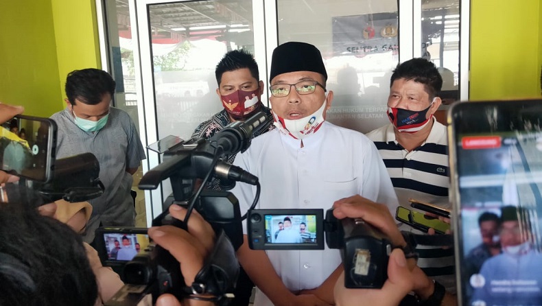 Datangi Bawaslu Kalsel, Denny Indrayana Beberkan 3 Modus Praktik Politik Uang di Pilkada