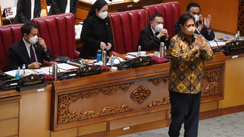 DPR Sahkan Omnibus Law Cipta Kerja Menjadi Undang-Undang - Bagian 1