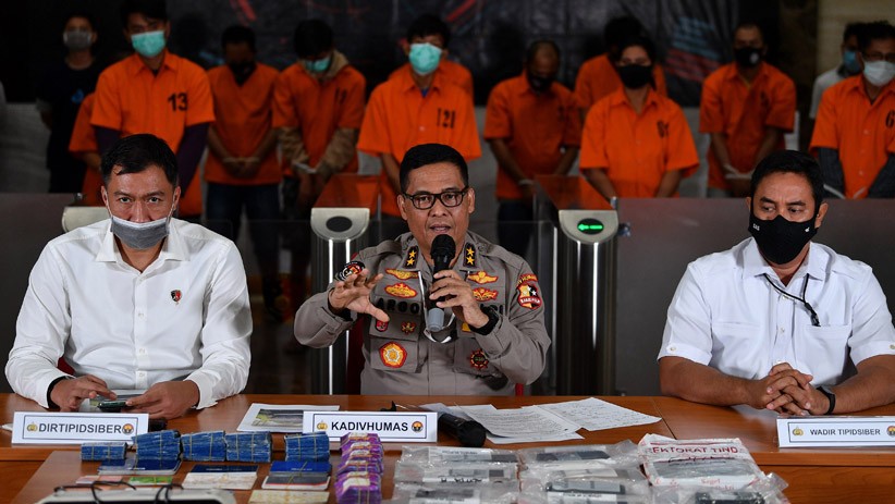 Bareskrim Ungkap Kasus Pembobolan Akun Nasabah Bank, Kerugian Rp 21 Miliar  - Bagian 2