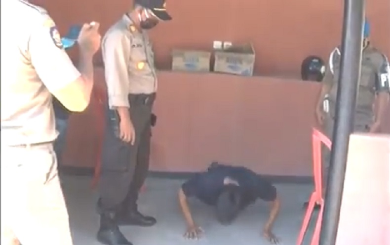 Denda Tak Pakai Masker di Buleleng Diganti Push Up dan Menyanyi Lagu Nasional