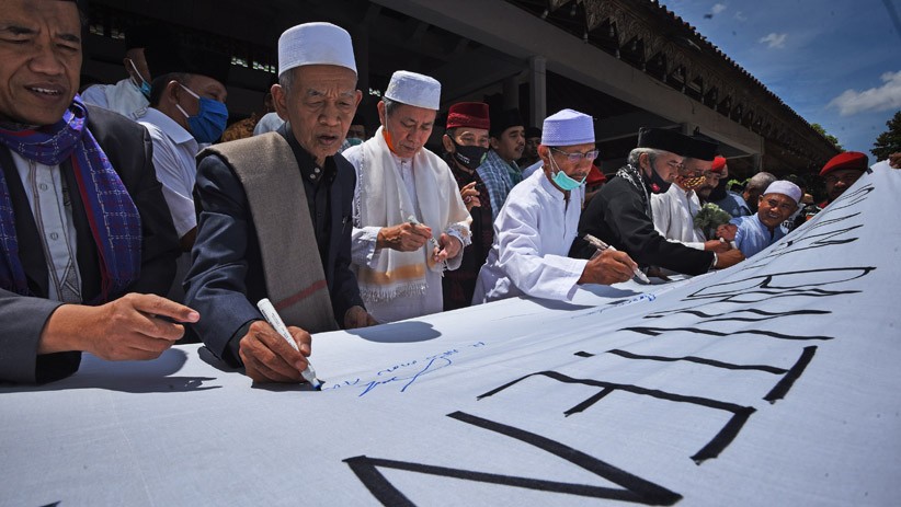 Ulama dan Tokoh Masyarakat Serang Deklarasi Tolak Aksi Anarkistis - Bagian 1