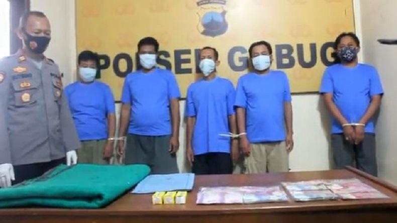 Usai Tahlilan, Kepala Desa dan 3 Warga di Grobogan Ditangkap saat Asyik Berjudi