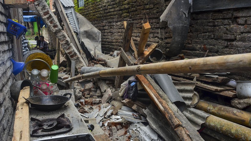 Gempa Magnitudo 5,9 Guncang Ciamis, Warga Tertimbun Material Bangunan - Bagian 1