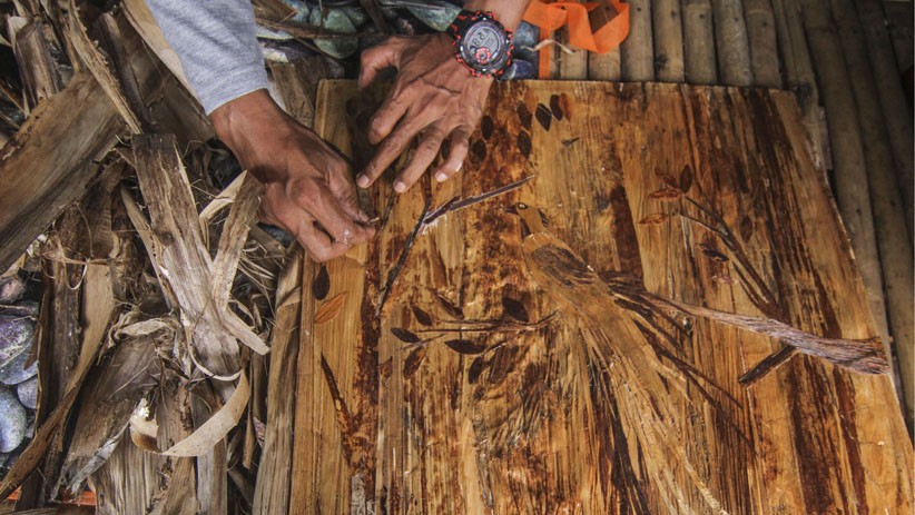 Perajin Ini Buat Lukisan dari Pelepah Pisang, Dijual hingga Rp1 Juta - Bagian 2