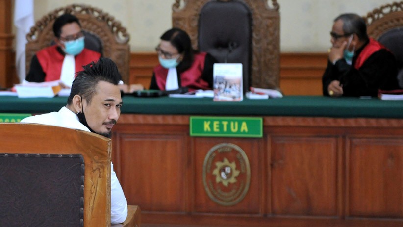 Ekspresi Jerinx Dituntut 3 Tahun Penjara - Bagian 3
