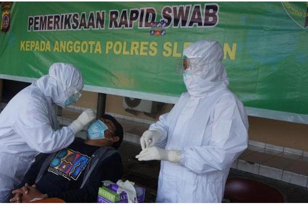 Rawan Terpapar Covid-19, Personel Opsnal Polres Sleman Dites Swab 