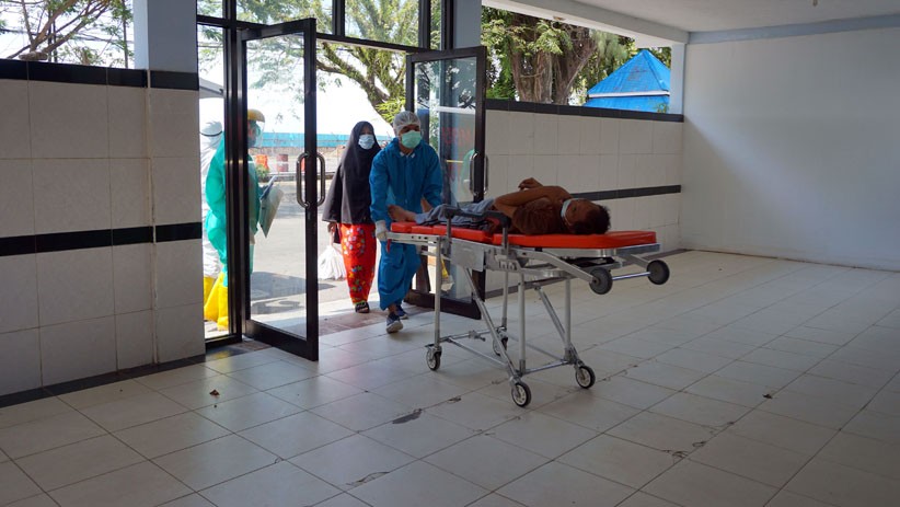 Fasilitas Medis Rumah Sakit Rujukan Covid Kota Sorong Minim - Bagian 1