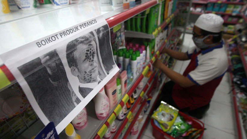 Aksi Boikot Produk Prancis di Minimarket Jakarta Terus Berlanjut - Bagian 1