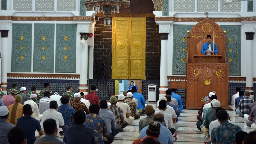 Masjid Jadi Pusat Edukasi Pencegahan dan Penyebaran Covid-19 - Bagian 1