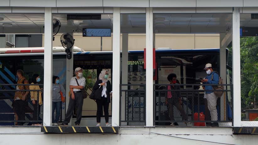 4.000 Bus Transjakarta Beroperasi Selama PSBB Transisi - Bagian 3