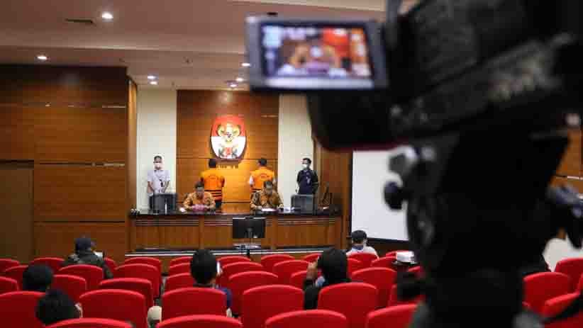Foto Staf Khusus Menteri KKP Andreau Pribadi Misata Menyerahkan Diri ke KPK - Bagian 3