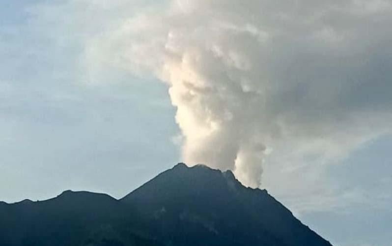 Gunung Merapi Keluarkan Asap Sulfatara, Ketinggian Capai 600 Meter