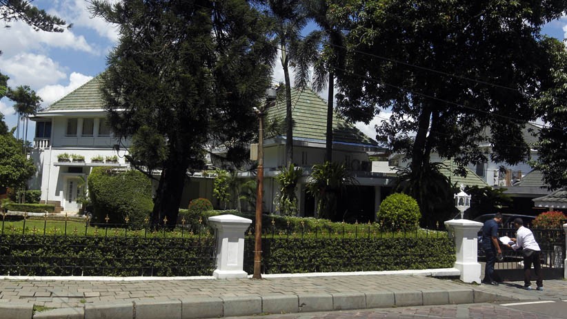 Suasana Rumah Dinas Gubernur DKI Tempat Anies Baswedan Isolasi Mandiri - Bagian 2