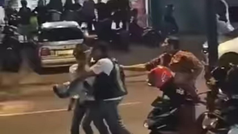 Tiga Pelajar SMA di Cianjur Ngamuk, Satu Warga Dibacok